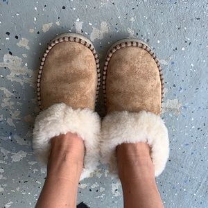 UGG Slippers Size 8